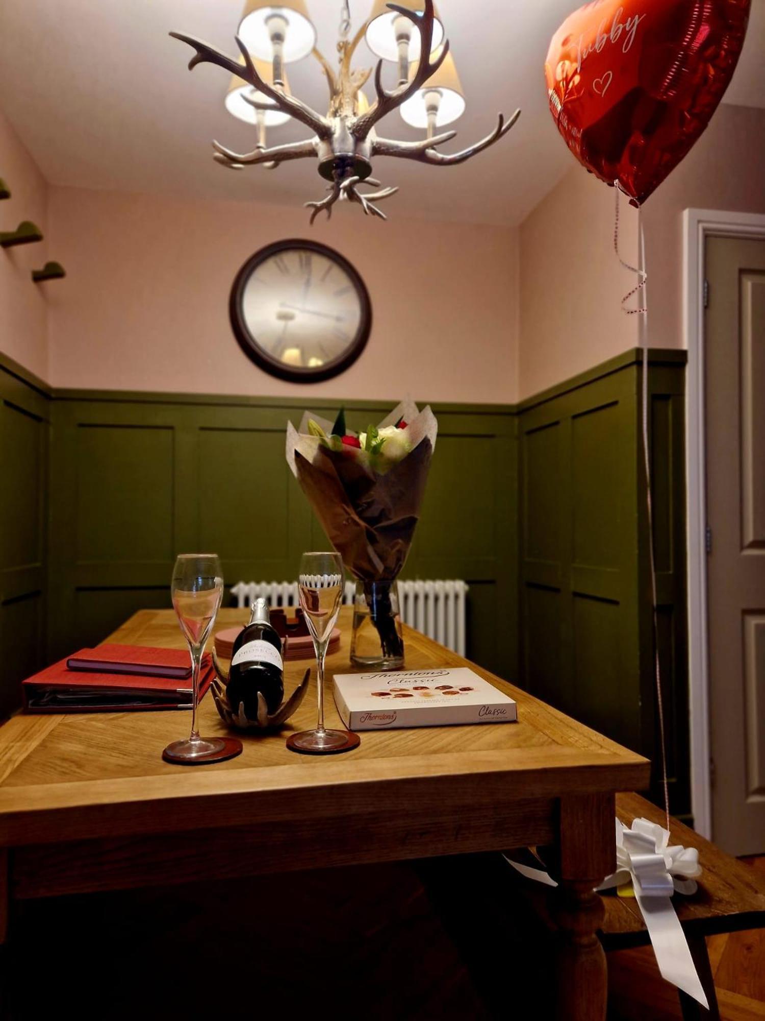 The Hamilton - The Studio Luxury Holiday Let'S Scorton  Bagian luar foto