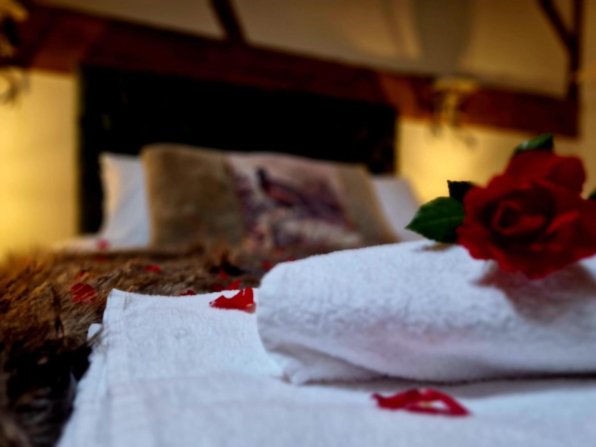 The Hamilton - The Studio Luxury Holiday Let'S Scorton  Bagian luar foto